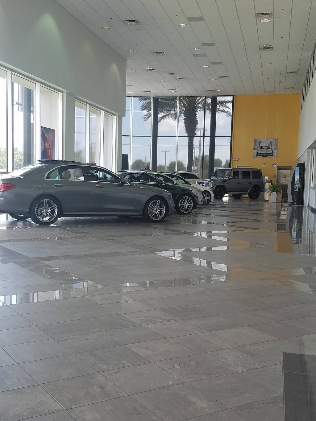 Mercedes-Benz of Orange Park | 7018 Blanding Blvd, Jacksonville, FL 32244, USA | Phone: (904) 777-5900