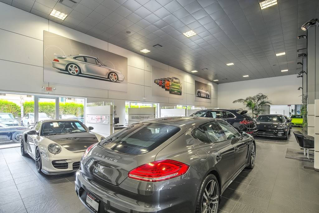 Circle Porsche | 1850 Outer Traffic Cir, Long Beach, CA 90815, USA | Phone: (562) 494-1911