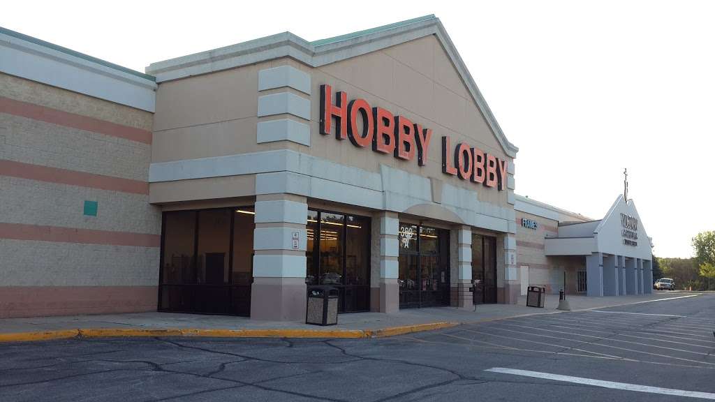 Hobby Lobby | 363-A N, N Weber Rd, Bolingbrook, IL 60490, USA | Phone: (630) 378-9432