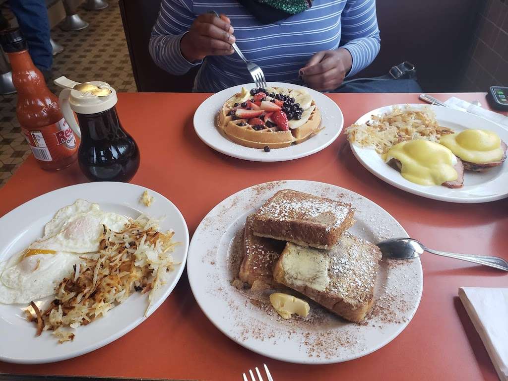 West Side Diner | 1380 Westminster St, Providence, RI 02909, USA | Phone: (401) 490-0644