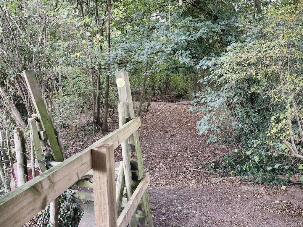 Garnetts Woods Parking | Unnamed Road, Dunmow CM6 1NG, UK