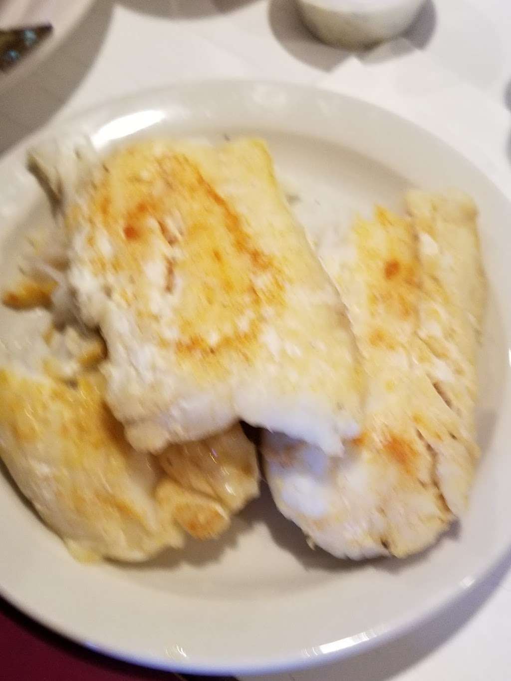 Coachs on the Lake | W198S10857 Racine Ave, Muskego, WI 53150, USA | Phone: (262) 679-6791