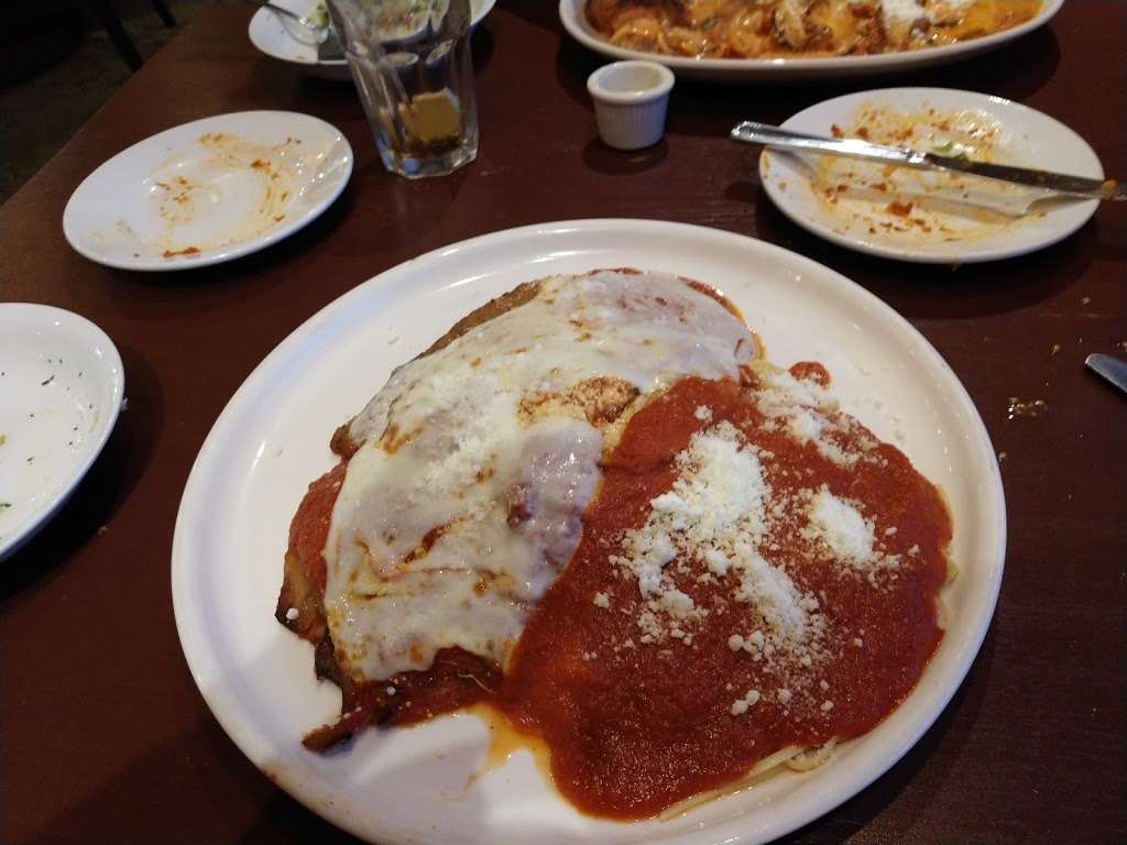 Chianti Italian Restaurant | 127 Bridgeton Pike, Mullica Hill, NJ 08062 | Phone: (856) 478-4400