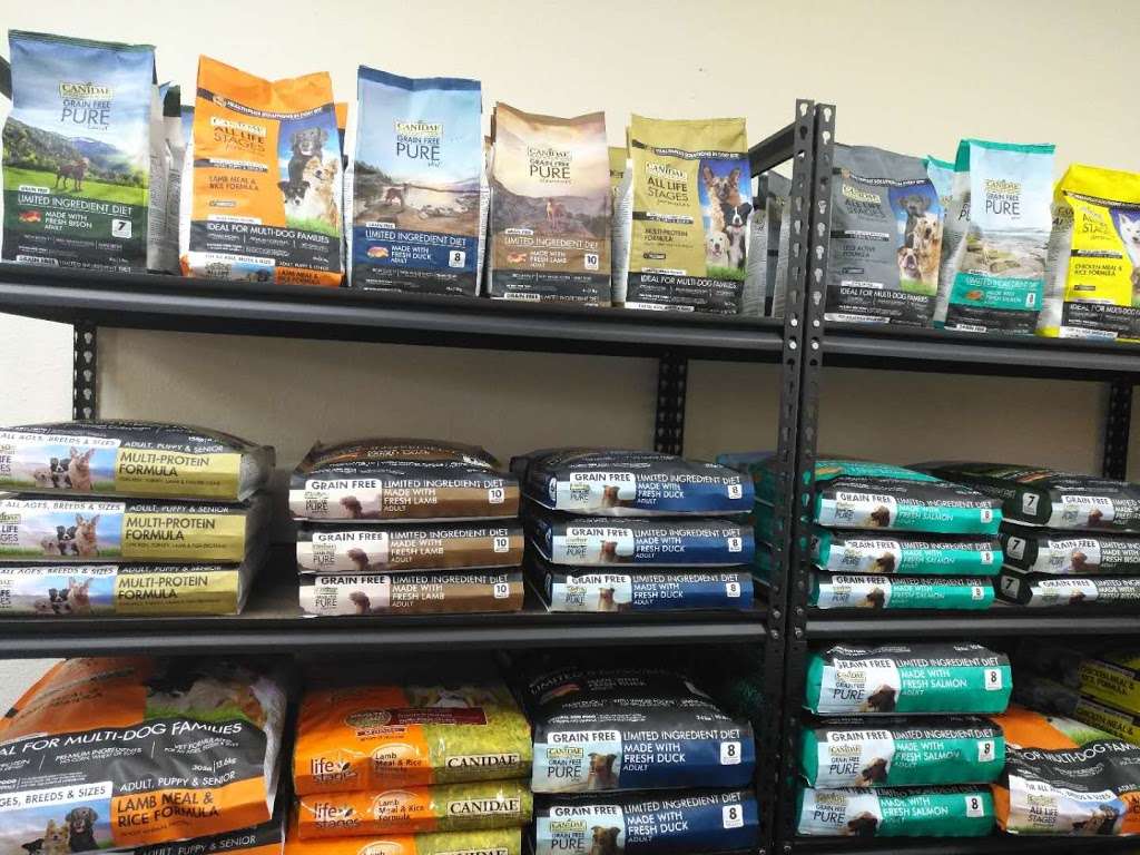 L Pet Store | 659 E 15th St, Upland, CA 91786, USA | Phone: (626) 715-0165