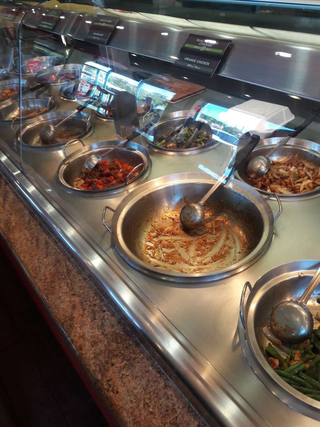 Panda Express | 1730 W Fullerton Ave, Chicago, IL 60614, USA | Phone: (773) 935-6128