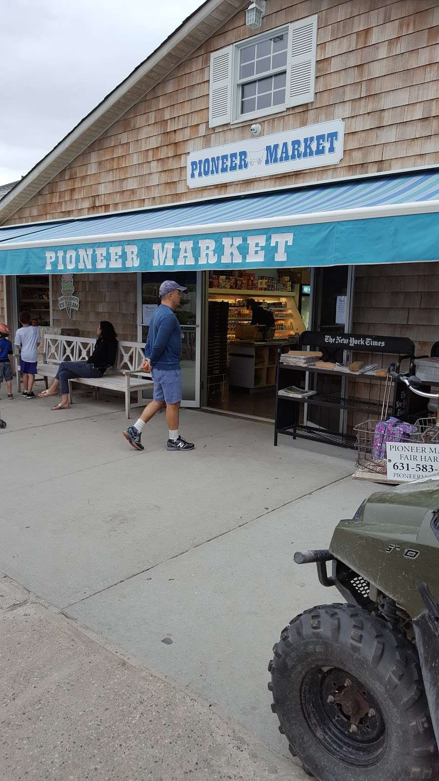 Pioneer Market | 21 Broadway Ave, Fair Harbor, NY 11706, USA | Phone: (631) 583-8435