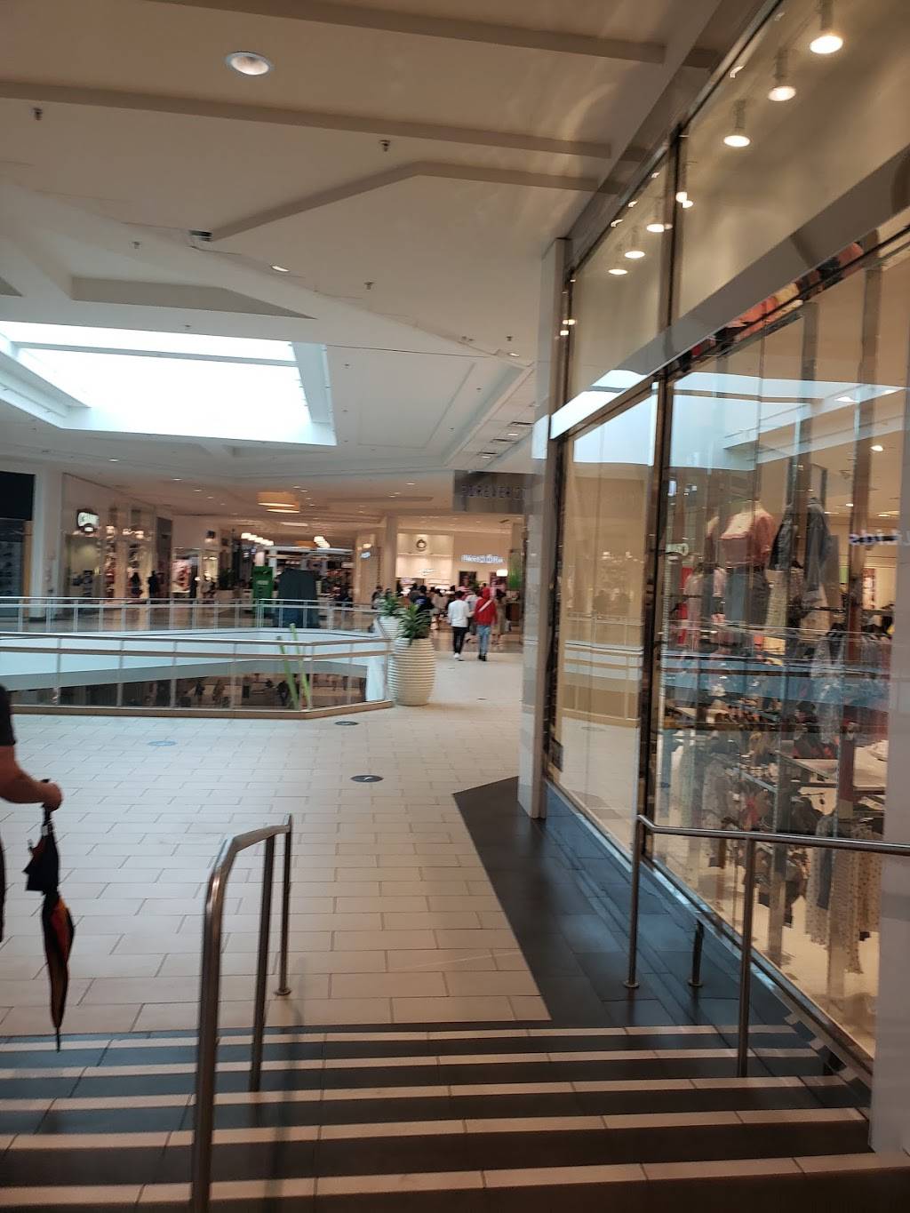 Pandora | 10387 Gandy Blvd N #103, St. Petersburg, FL 33702, USA | Phone: (727) 827-2903