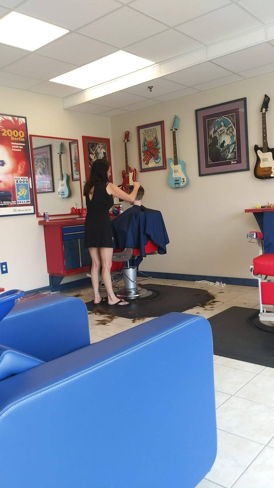 Gregs Clean Cuts & Guitar Lounge | 90 Mark West Springs Rd Ste 115, Santa Rosa, CA 95403, USA | Phone: (707) 544-4321