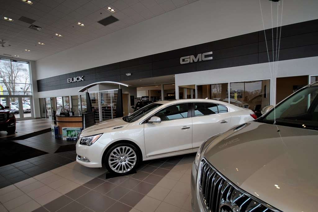 Boucher Buick GMC of Waukesha | 1907 E Moreland Blvd, Waukesha, WI 53186, USA | Phone: (262) 409-2600