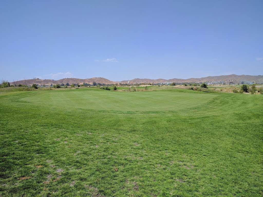 The Links at Summerly | 29381 Village Pkwy, Lake Elsinore, CA 92530, USA | Phone: (951) 674-3900