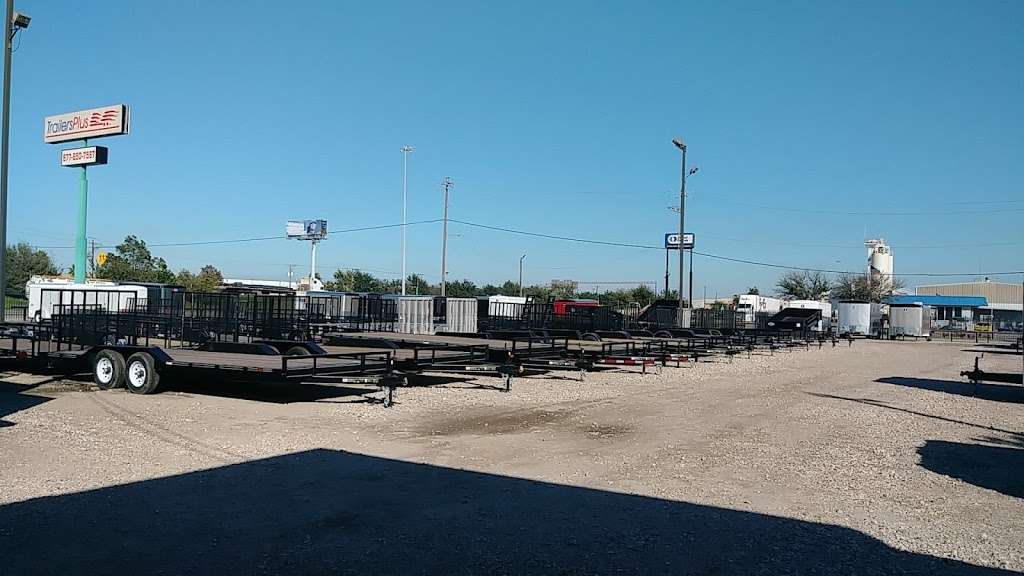 TrailersPlus | 8110 East Fwy, Houston, TX 77029, USA | Phone: (281) 407-0920