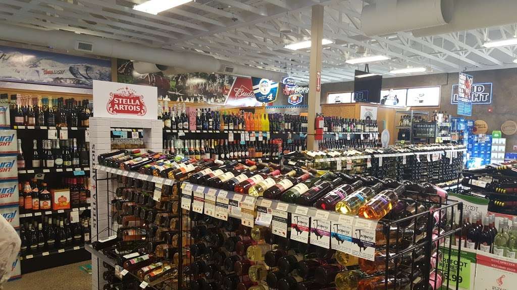 Bohannons Liquor | 15518 Pinehurst Dr #1, Basehor, KS 66007, USA | Phone: (913) 662-7047