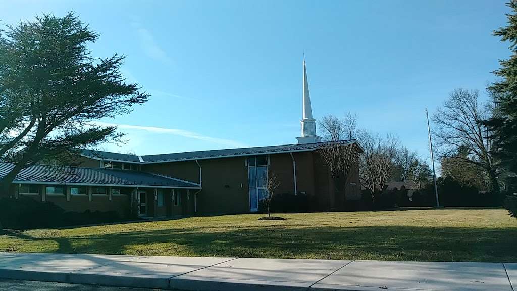 The Church of Jesus Christ of Latter-day Saints | 721 Paxon Hollow Rd, Broomall, PA 19008, USA