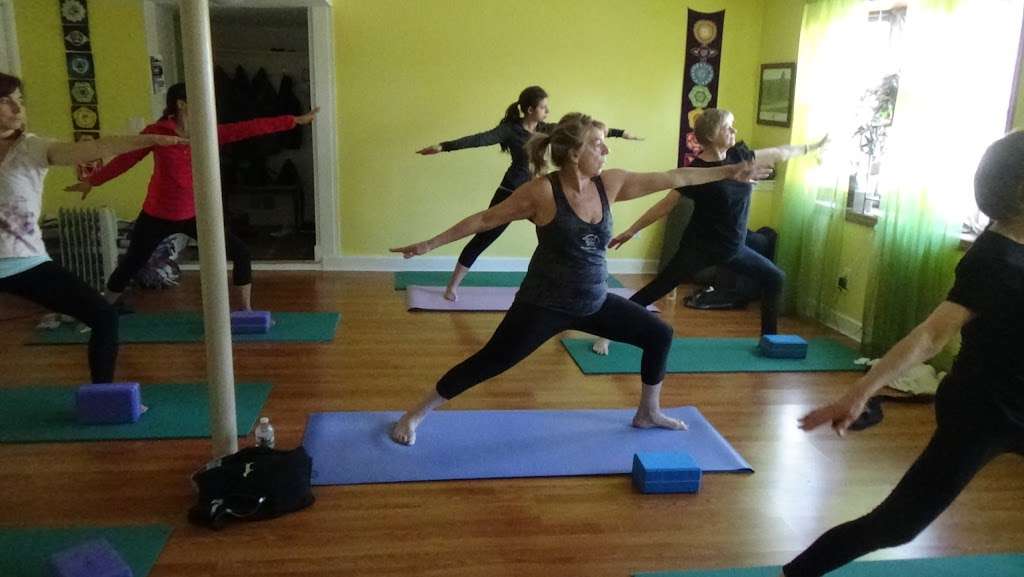 golden light yoga | 529 Greendale Ave, Needham, MA 02492, USA | Phone: (781) 449-2396