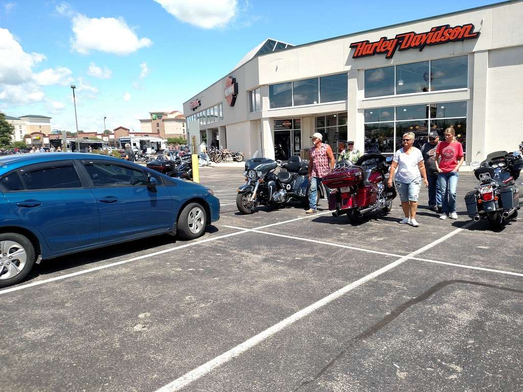 Manns Harley-Davidson | 3250 Market Pl Dr, Edinburgh, IN 46124, USA | Phone: (812) 526-3485