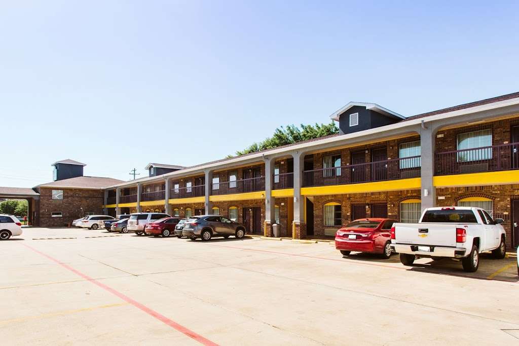 Home Place Inn Medical Center | 10000 S Main St, Houston, TX 77025, USA | Phone: (713) 239-2818