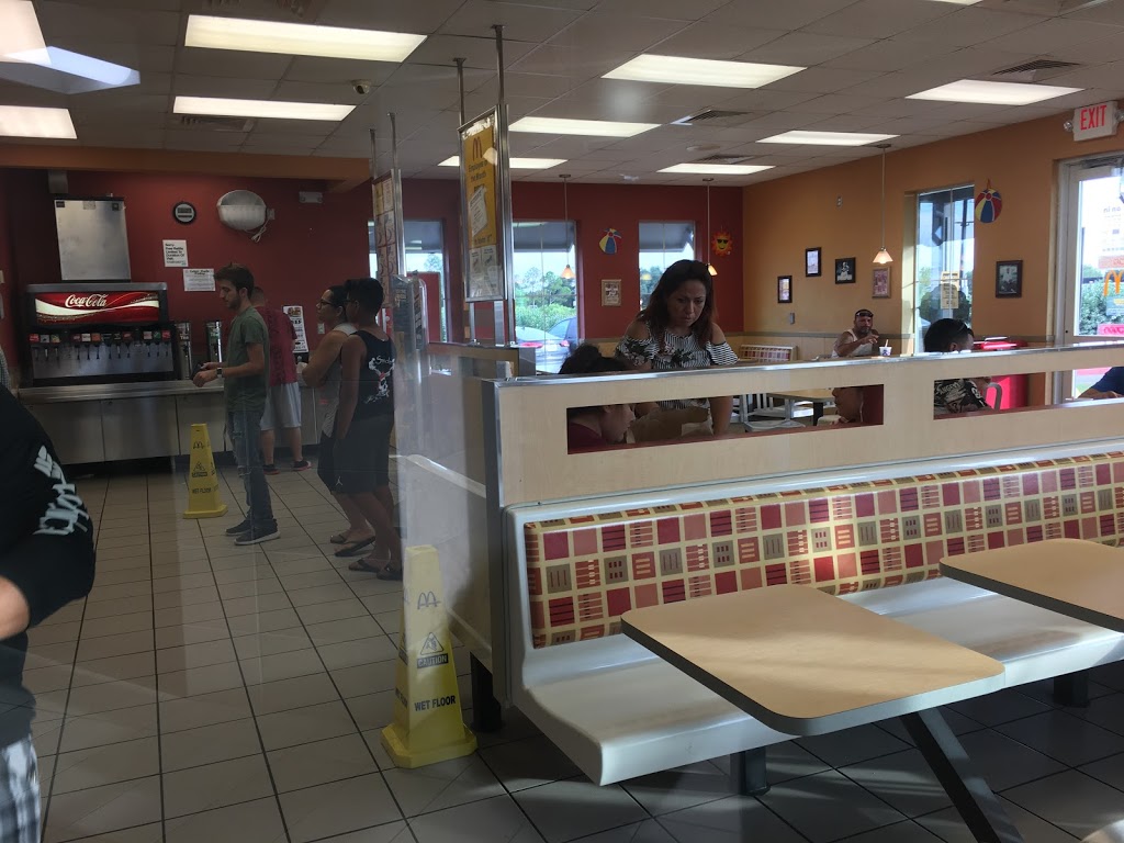 Rosenberg Travel Plaza | 2801 US-59, Rosenberg, TX 77471, USA | Phone: (281) 239-0400