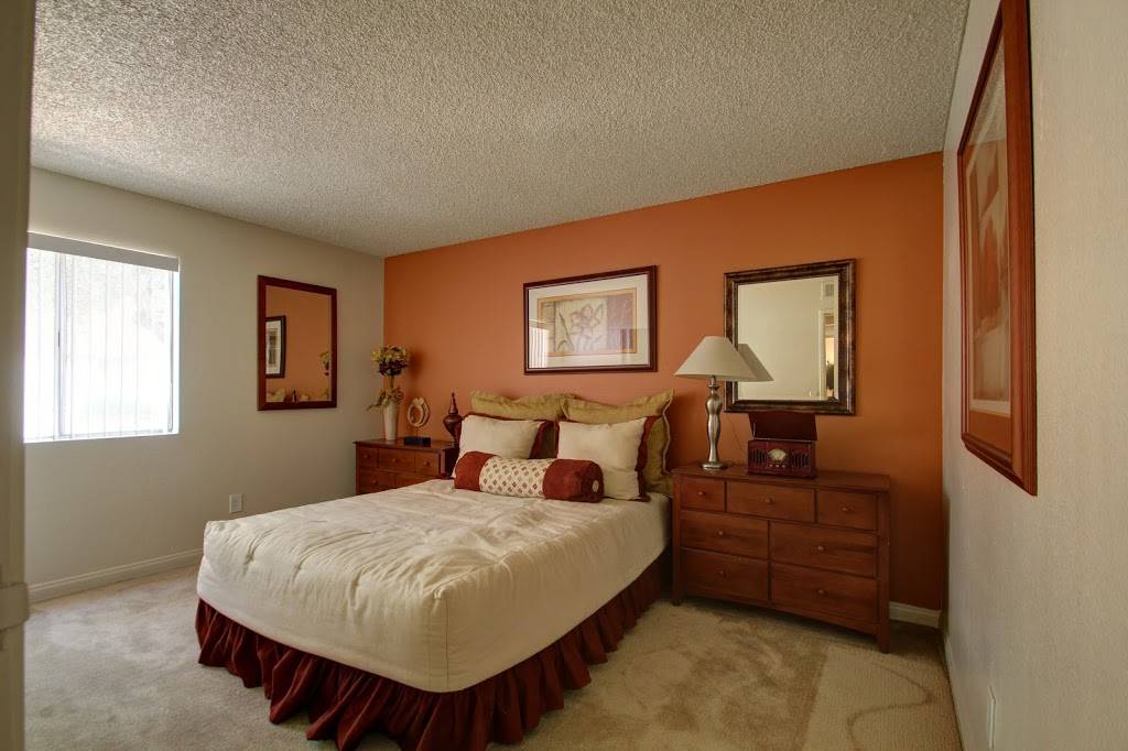 Lantana Apartments | 6501 W Charleston Blvd, Las Vegas, NV 89146, USA | Phone: (702) 878-6039