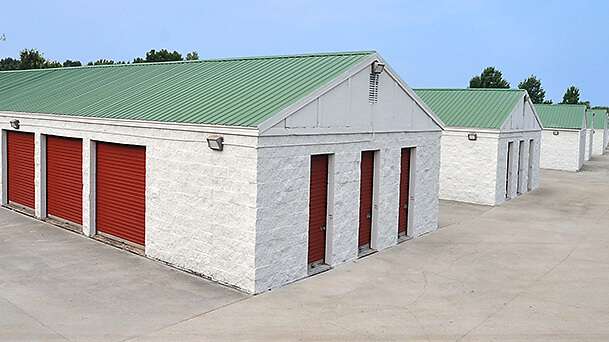 StorageMart | 2300 SW, US-40, Blue Springs, MO 64015, USA | Phone: (816) 229-4554