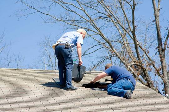 Cisneros Roofing | 500 N Bluff Dr, Austin, TX 78745, USA | Phone: (512) 234-2873