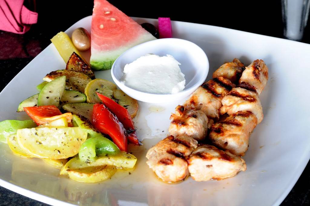 Zetas Grill | 2935 N Dysart Rd, Avondale, AZ 85392, USA | Phone: (623) 547-4612