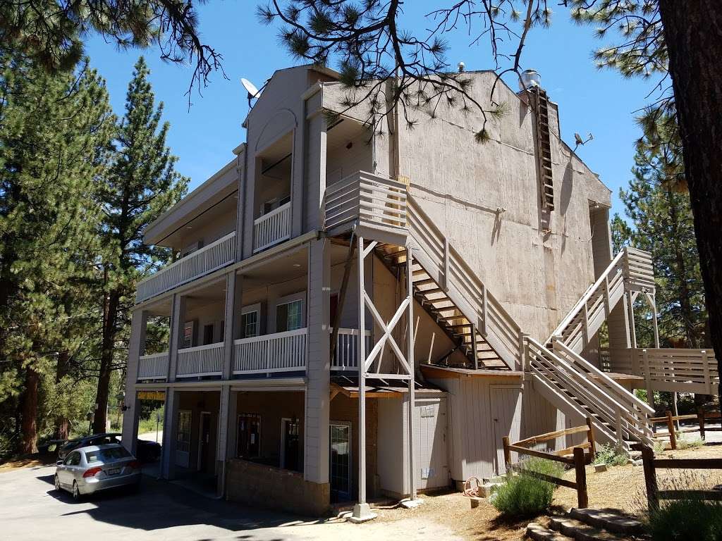 Pine Mountain Inn | 16231 Askin Dr, Pine Mountain Club, CA 93222, USA | Phone: (661) 242-1982