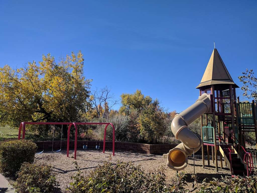 Piney Creek Hollow Park | 6140 S Tower Rd, Aurora, CO 80016, USA | Phone: (303) 269-8400