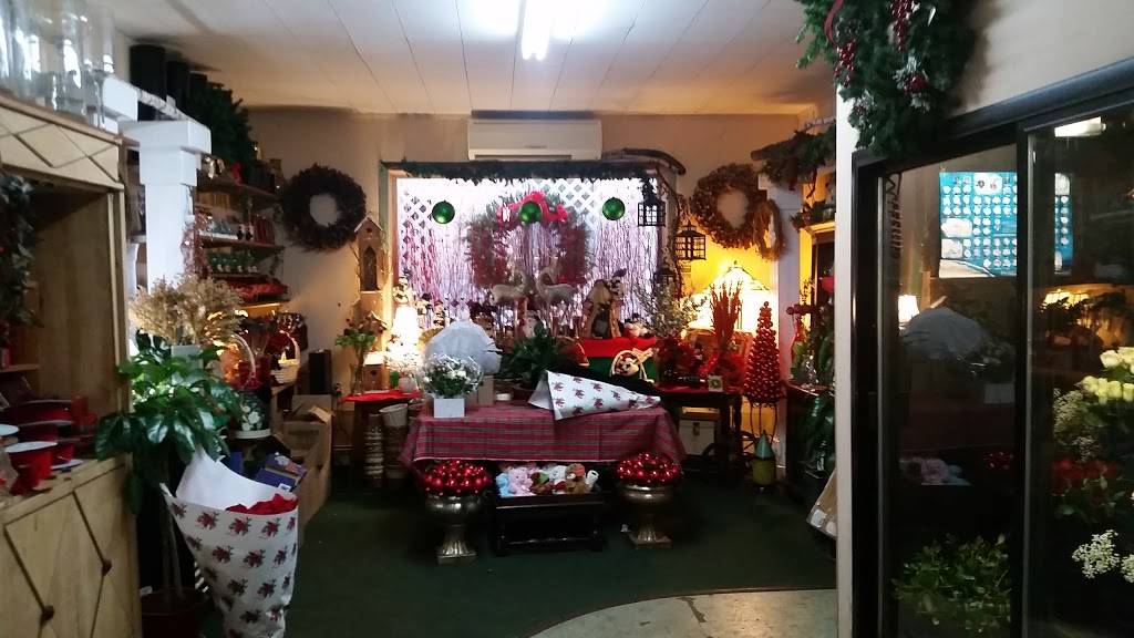 Manhasset Florist & Greenhouse (Manhasset Florist) | 25 Orchard St, Manhasset, NY 11030, USA | Phone: (516) 627-6400