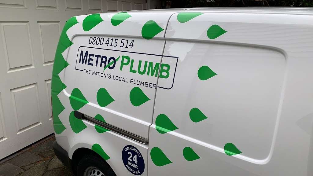 Metro Plumb South East London | 16 Trader Rd, London E6 6FR, UK | Phone: 020 8989 3534