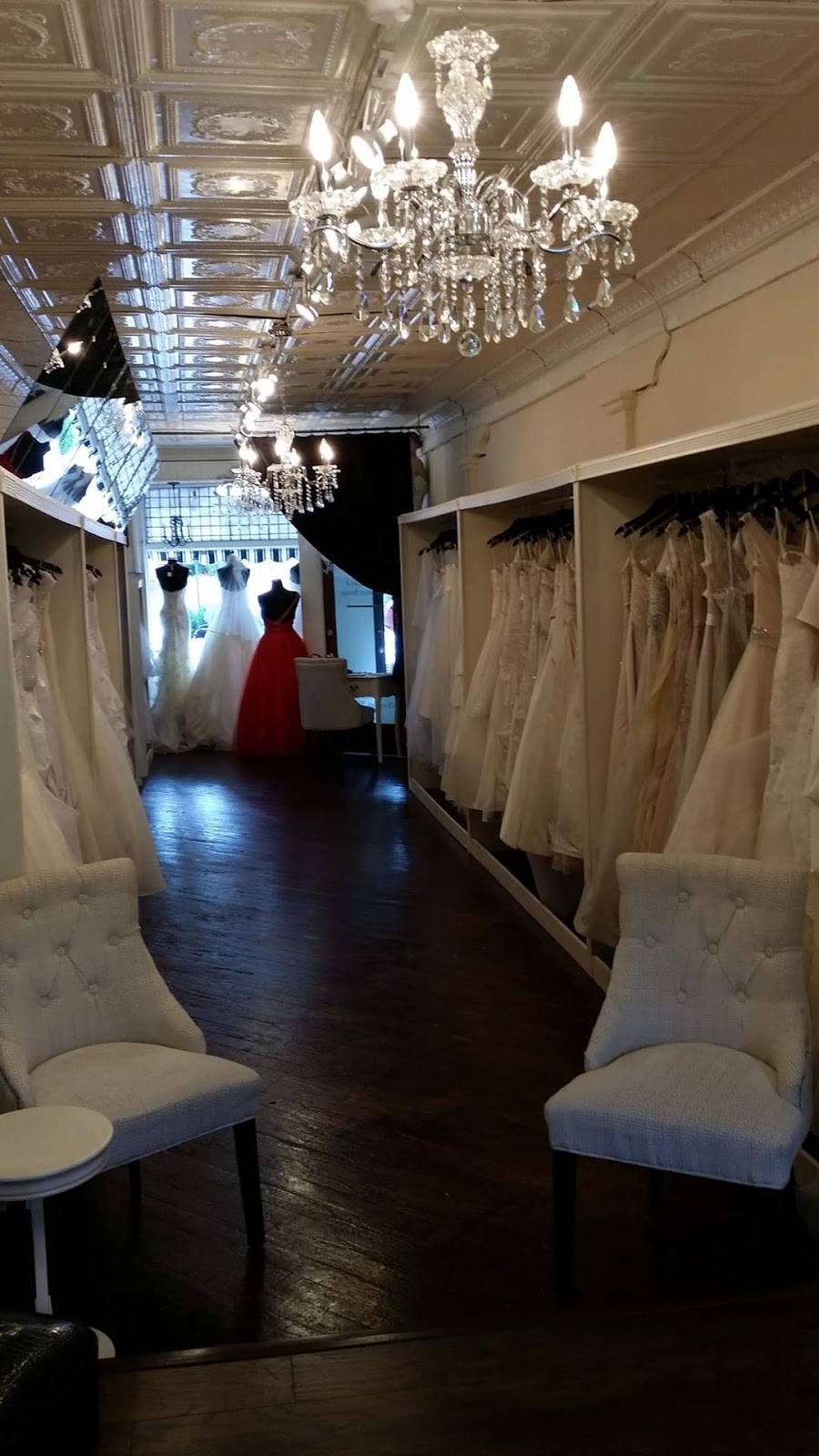 Labella Bridal Boutique | 313 Mill St, Occoquan Historic District, VA 22125, USA | Phone: (703) 494-2929