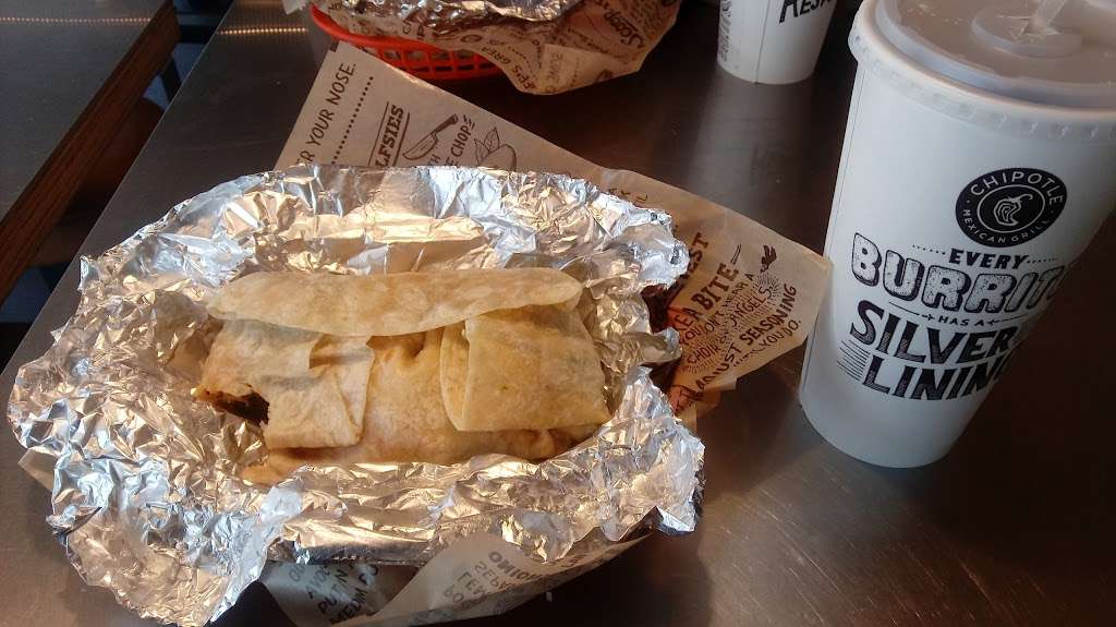 Chipotle Mexican Grill | 750 N Krocks Rd, Allentown, PA 18106 | Phone: (610) 336-8484