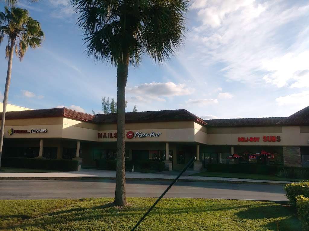 Pizza Hut | 11316 State Rd #84, Davie, FL 33325, USA | Phone: (954) 370-9800