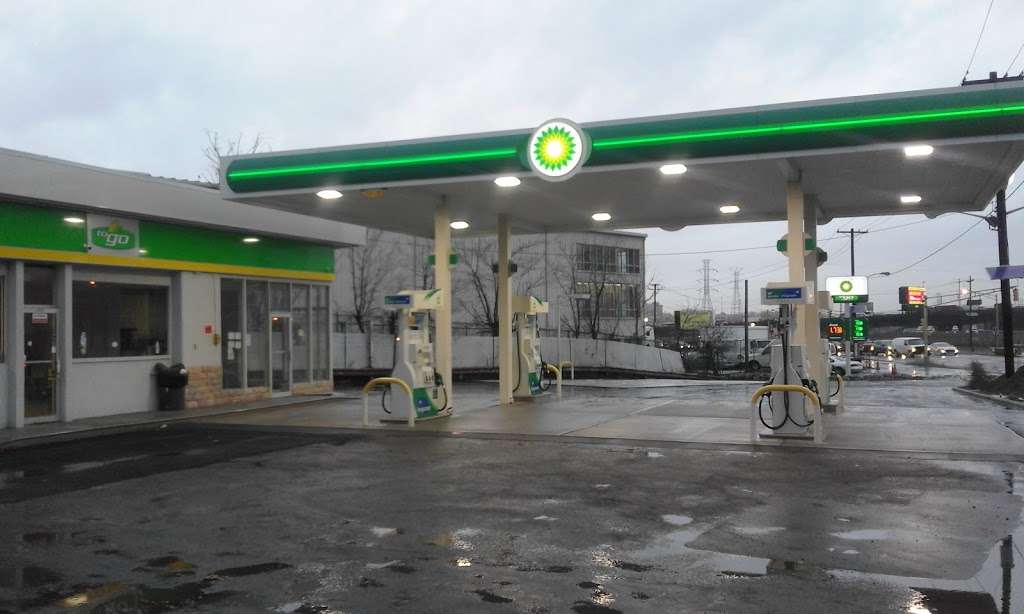 BP | 2501 Tonnelle Ave, North Bergen, NJ 07047, USA | Phone: (201) 453-3323