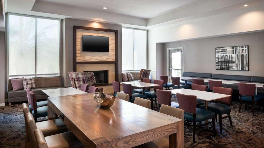 Residence Inn by Marriott Tempe | 5075 S Priest Dr, Tempe, AZ 85282, USA | Phone: (480) 756-2122