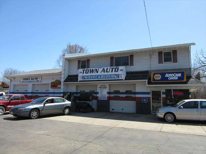 Town Auto, Inc. | 26325 103rd St, Trevor, WI 53179 | Phone: (262) 862-2555