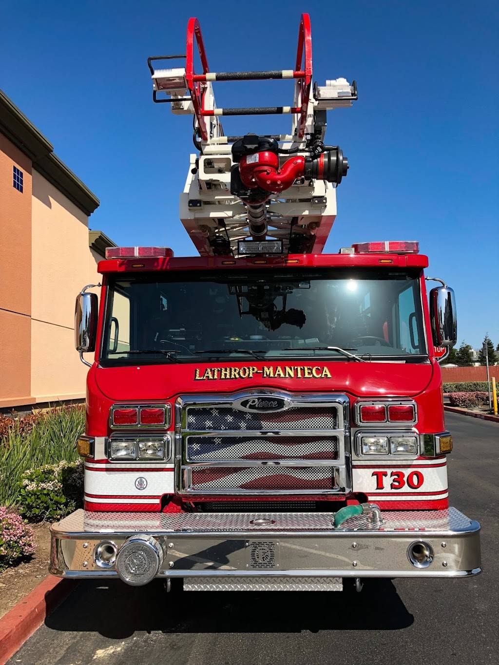 Lathrop-Manteca Fire District Station 33 | 9121 E, Lathrop Rd, Manteca, CA 95336, USA | Phone: (209) 941-5139