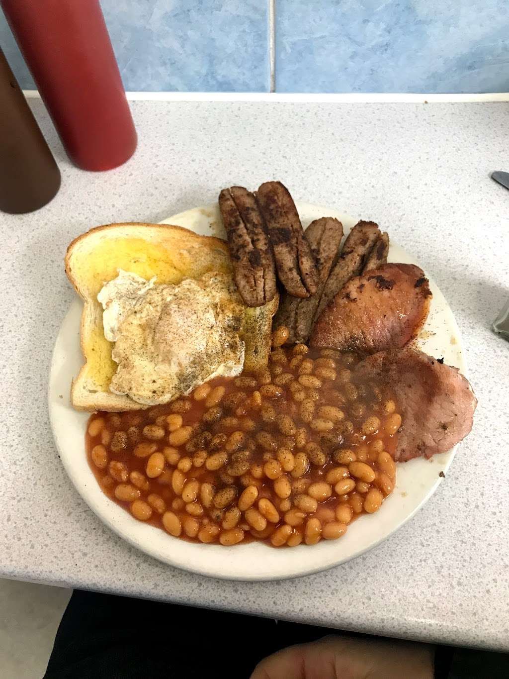 Kells Cafe | Victoria Rd, Dartford DA1 5AJ, UK | Phone: 01322 288801