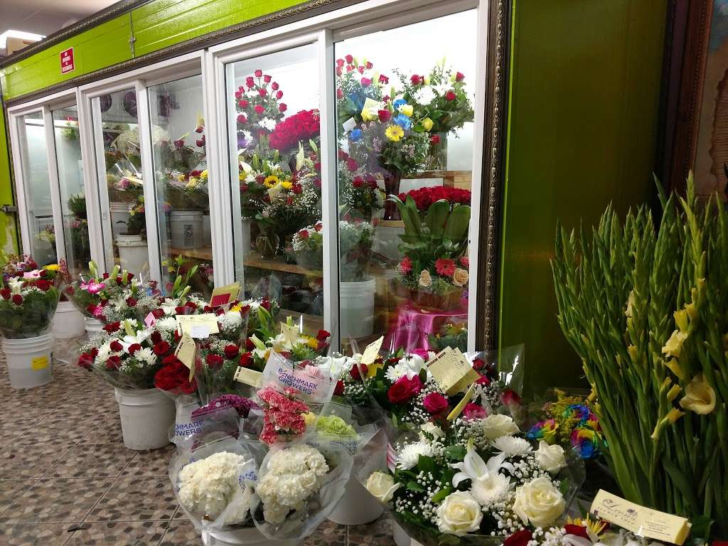 Leons Flower Shop | 6420 Gage Ave, Bell Gardens, CA 90201, USA | Phone: (562) 928-0000