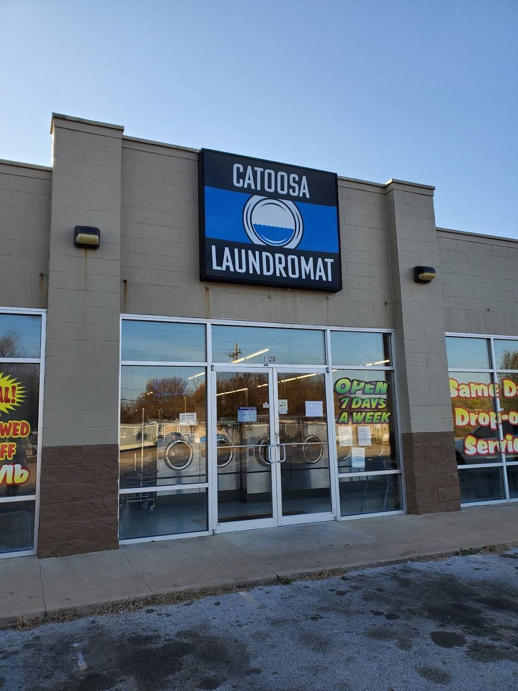 Catoosa Laundromat | 120 S 193rd E Ave, Tulsa, OK 74108, USA | Phone: (918) 289-5656