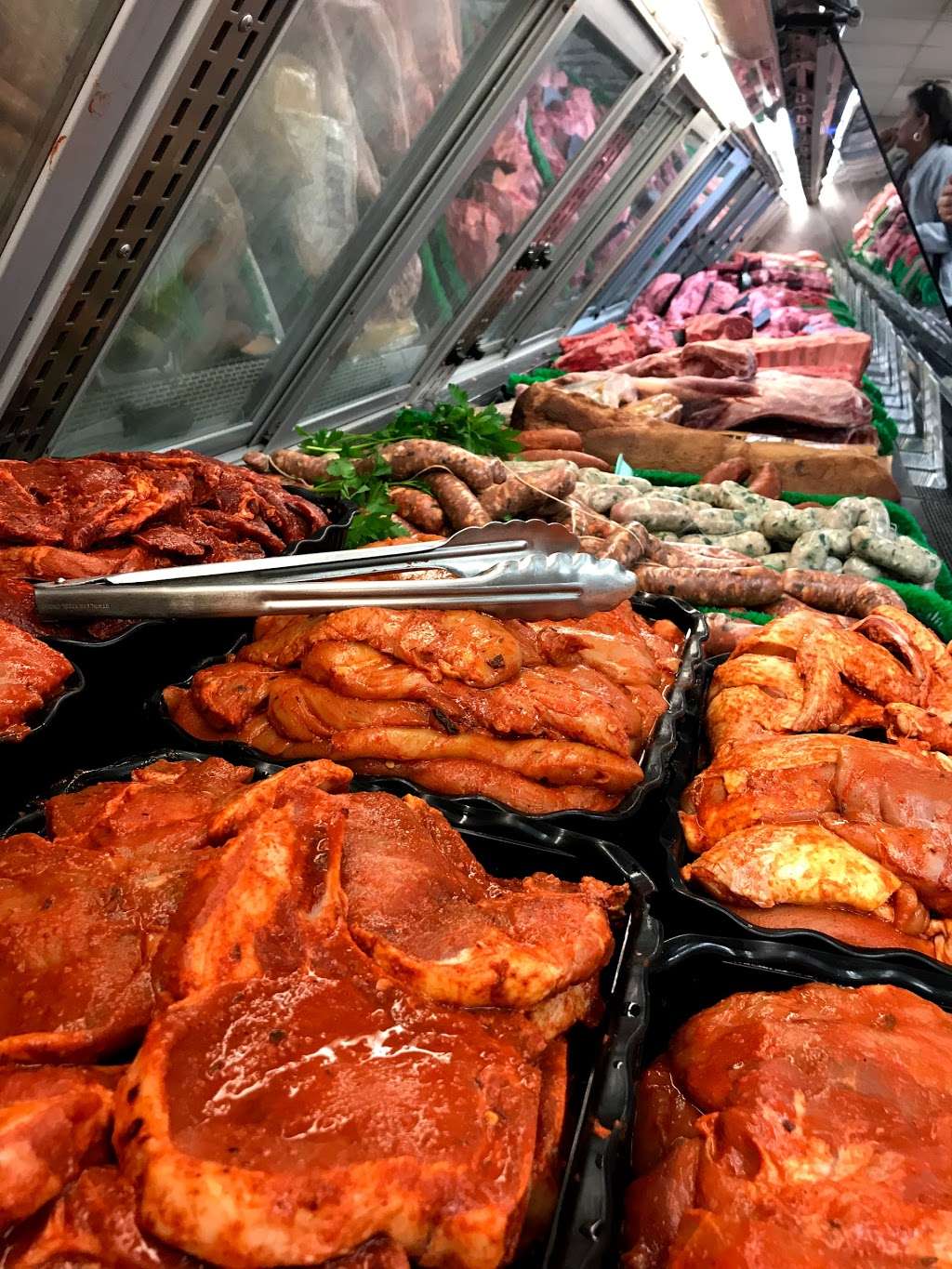 International Meat Market | 756 Lonsdale Ave, Central Falls, RI 02863, USA | Phone: (401) 728-9000