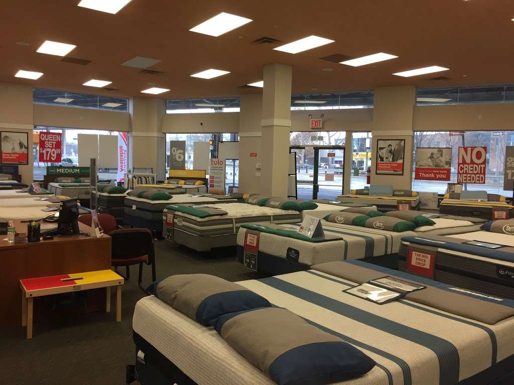 Mattress Firm Woodside - Furniture store | 9 Queens Blvd ...