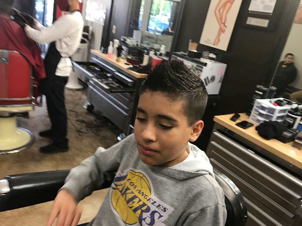 Mens Parlour | 3200 E Los Angeles Ave #21, Simi Valley, CA 93065, USA | Phone: (805) 210-5000