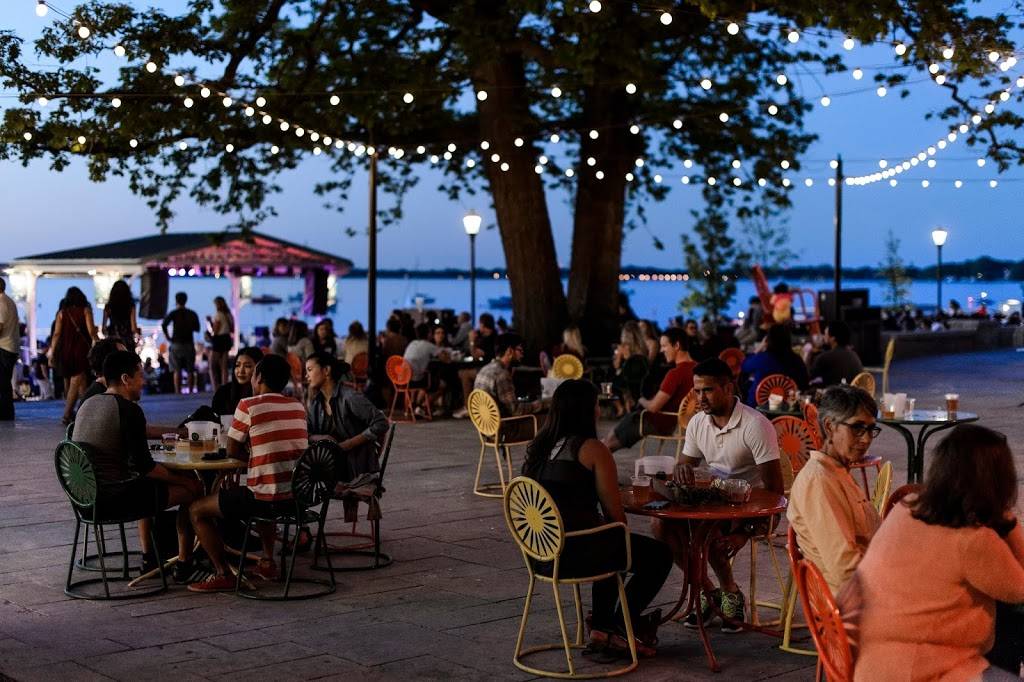 Memorial Union Terrace | level 1 and lower level, 800 Langdon St, Madison, WI 53706, USA | Phone: (608) 265-3000