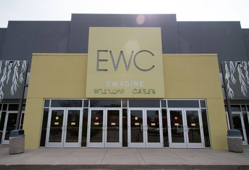 Emagine Willow Creek | 9900 Shelard Pkwy, Plymouth, MN 55441, USA | Phone: (763) 591-5921