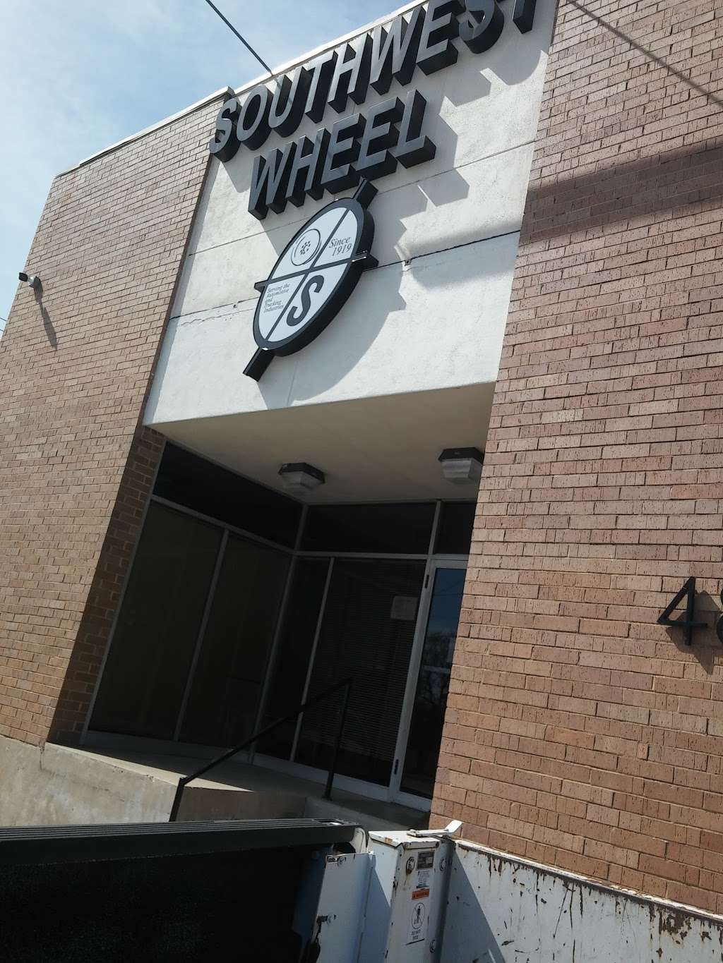 Southwest Wheel Company | 4809 S Westmoreland Rd, Dallas, TX 75237, USA | Phone: (800) 866-3336