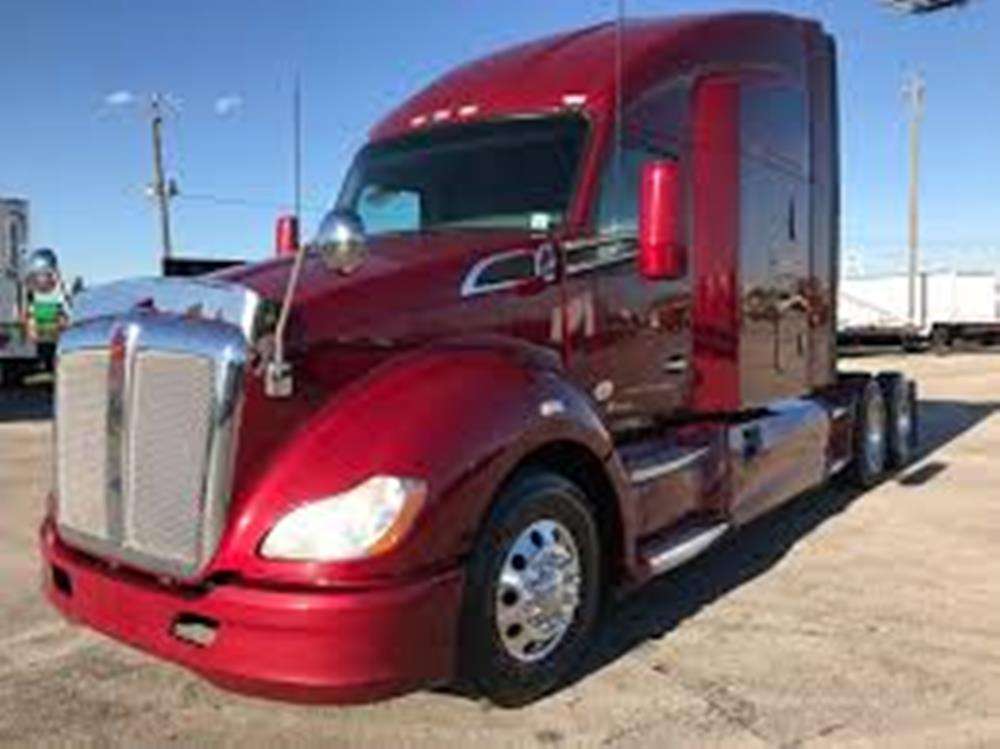 Semi-Truck Inventory | 11350 NW 81 St, Kansas City, MO 64152, USA | Phone: (816) 517-3333