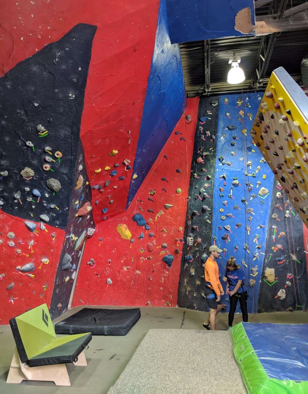 Epic Climbing Gym | Big Thompson Ave, Estes Park, CO 80517, USA | Phone: (970) 586-6548