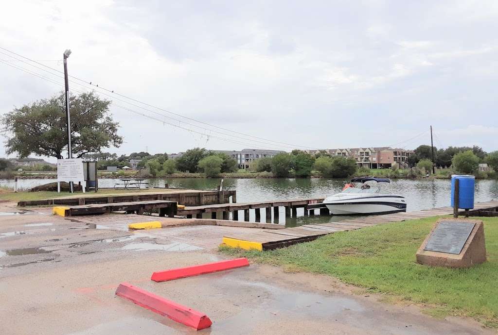 League City Boat Ramp and Park | 2913 Mariner Dr, League City, TX 77573, USA | Phone: (281) 554-1180