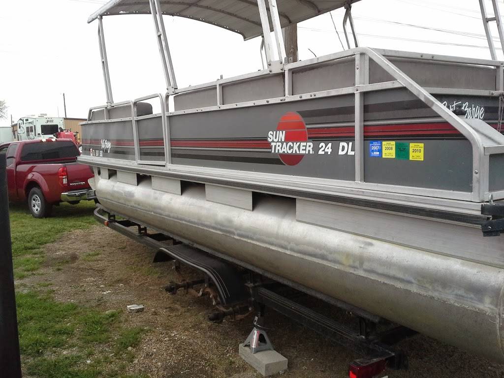 Boat Club Self Storage | 8460 Boat Club Rd, Fort Worth, TX 76179, USA | Phone: (817) 236-0178