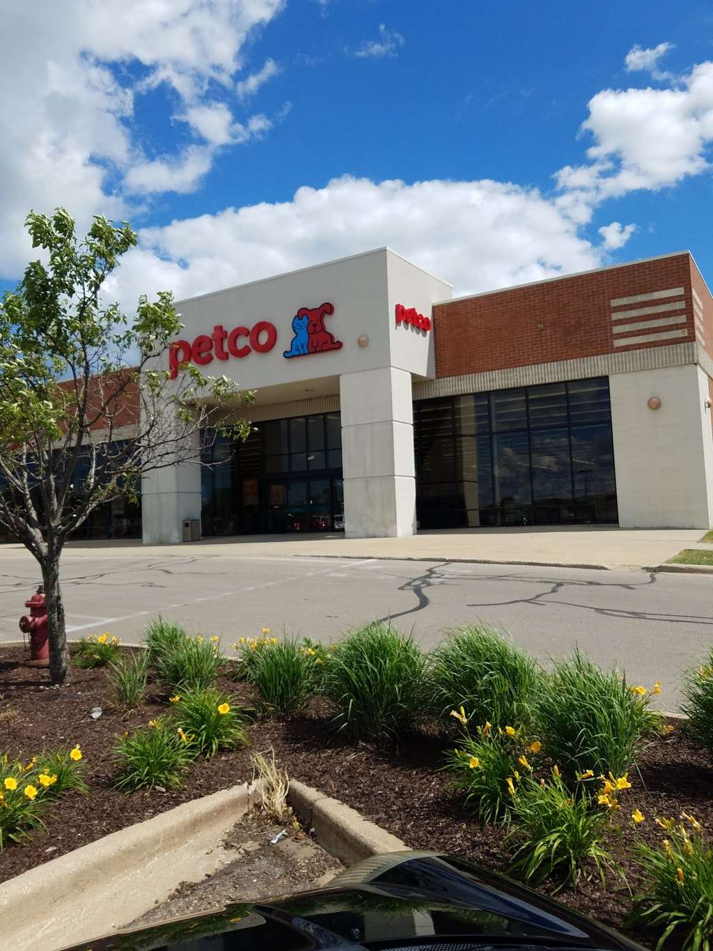 Petco | 3059 S. Oaks Rd, Sturtevant, WI 53177, USA | Phone: (262) 598-1184